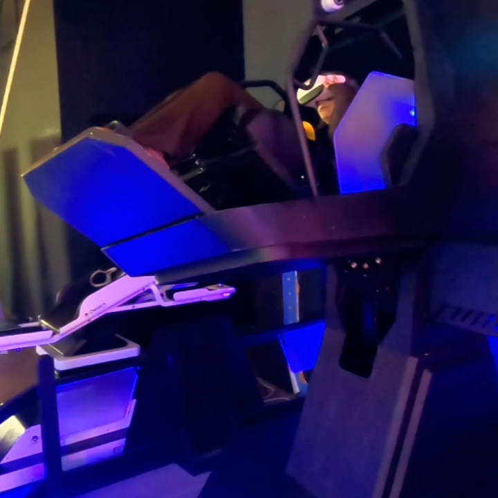 VR 720