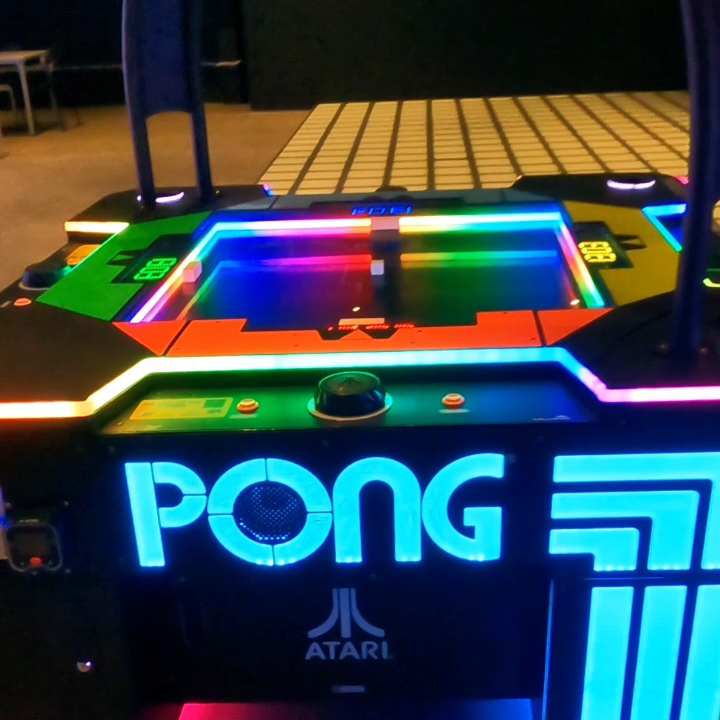 Pong 4 players